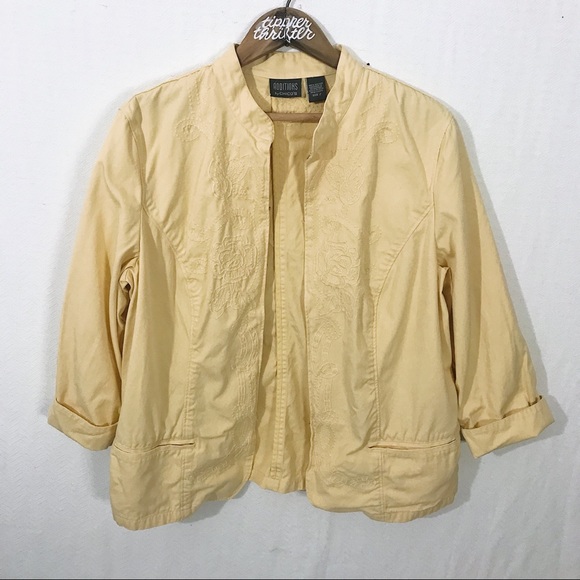 Chico’s Lightweight Floral Embroidered Coat - Picture 4 of 8